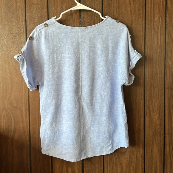 cable & gauge | Baby blue linen blend rolled sleeve top Women’s Size Small - Picture 5 of 8